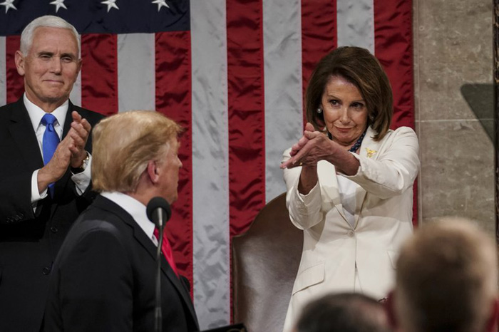 Pelosi-Clapping-Trump